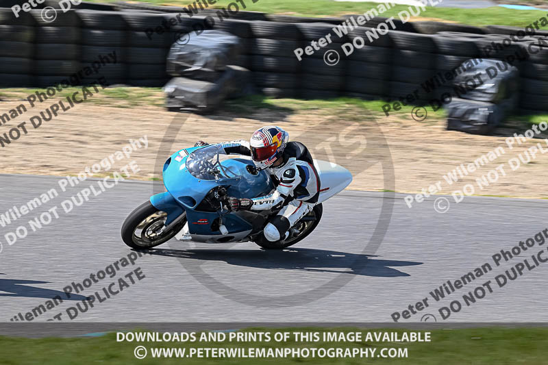 enduro digital images;event digital images;eventdigitalimages;lydden hill;lydden no limits trackday;lydden photographs;lydden trackday photographs;no limits trackdays;peter wileman photography;racing digital images;trackday digital images;trackday photos